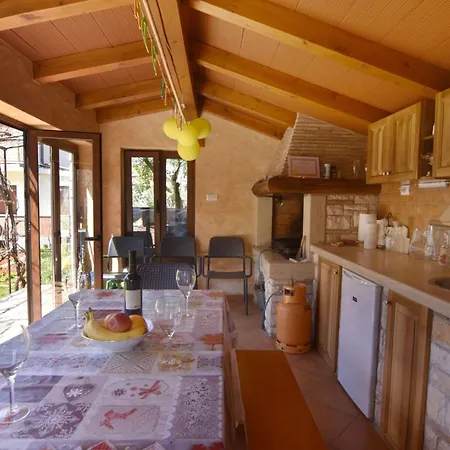 Alex 4 By Interhome Apartman Umag