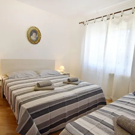 Apartman Alex 4 By Interhome