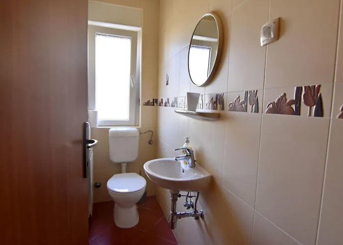 Alex 4 By Interhome *