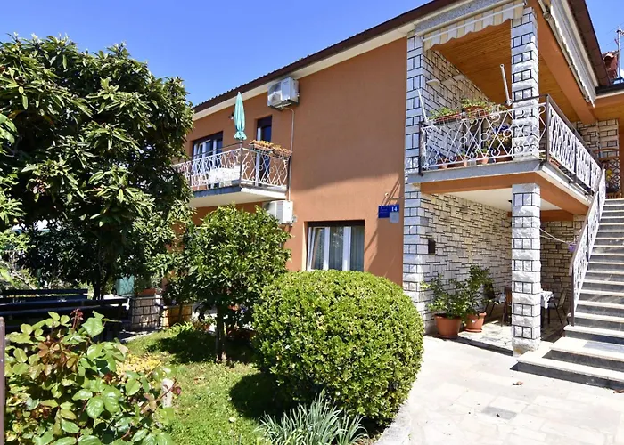 Alex 4 By Interhome Apartment *